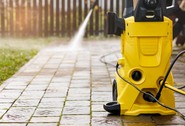 Best Patio and Deck Pressure Washing  in Gatesville, TX